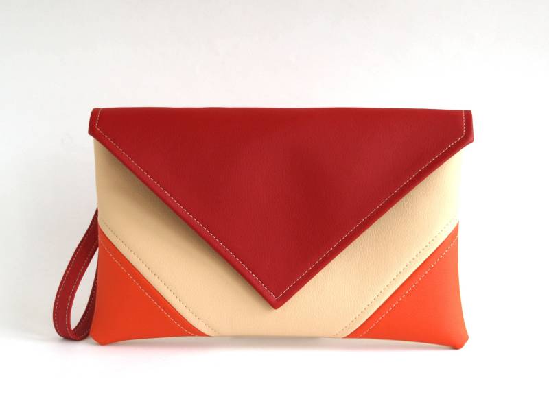 Rote Vegan Leder Umschlag Clutch Brautjungfer Abendtasche von LudaMelnick