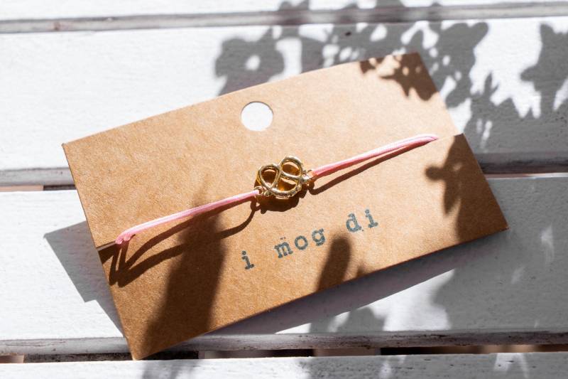 Brezel Armband 14K Vergoldet Rosa⎢Trachtenschmuck⎢Dirndl⎢Oktoberfest Brezel Armband 14K Vergoldet Rosa⎢Trachtenschmuck⎢Dirndl⎢Oktoberfest von LudmillasLittleShop