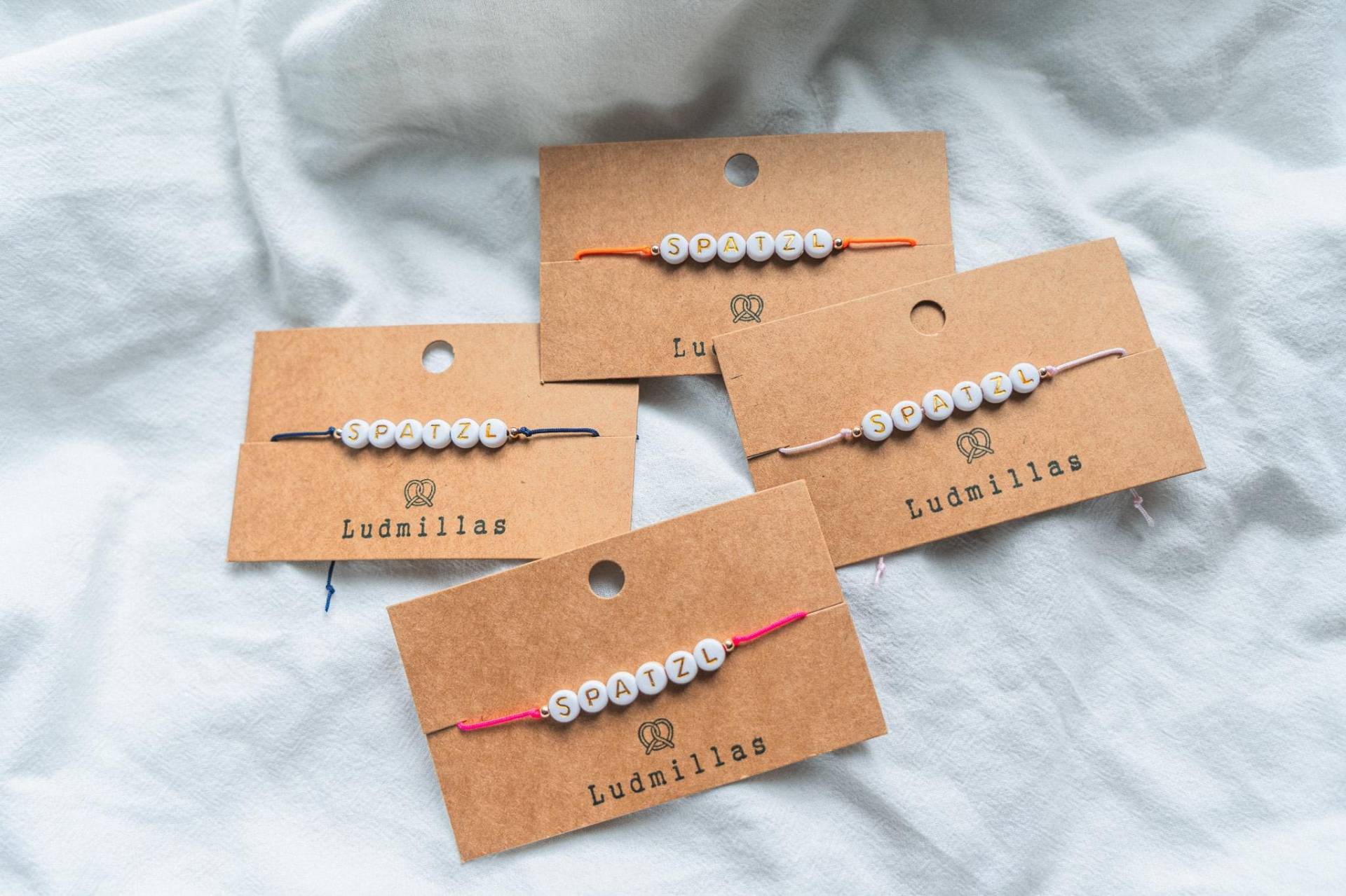 Spatzl Armband Buchstaben⎢Trachtenschmuck⎢Dirndl⎢Oktoberfest von LudmillasLittleShop