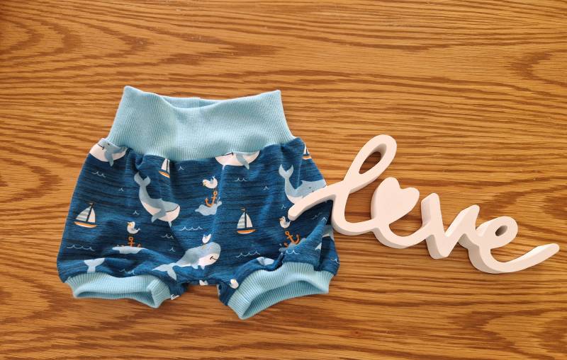 Kurze Sommerhose in Verschiedener Größe, Doppelgöße, Türkis, Wale, Anker, Aus Weichem Musselin, Türkis Bündchen An Bauch/ Beine von LudmillasShop