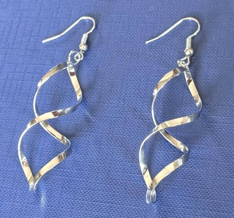 Ohrhänger Edelstahl Silber Plattiert Ohrringe Juwelier Qualität Design Spirale Geometrisch Handarbeit Schmuckmanufaktur Damen Mädchen Neu von LuederitzDesign
