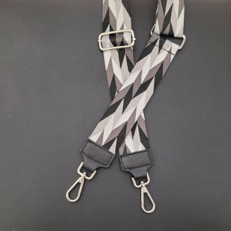 Taschengurt/Gurtband Taschenriemen "Frida" in Schwarz-Grau-Weiß-Silber von LuettisDekoStudio