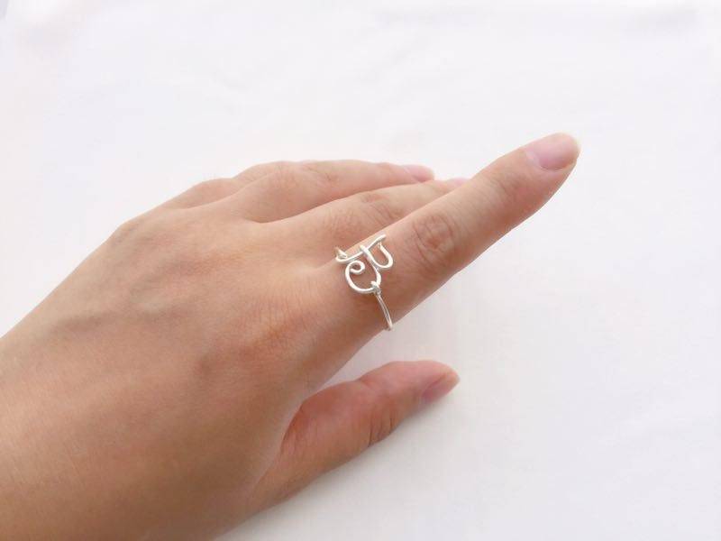 Benutzerdefinierte Erste Ring, Gold Ersten Schmuck, Silber Buchstabe B Namensring, Personalisierte Brautjungfer Geschenk, Hochzeitsgeschenk Benutzerdefinierte Erste Ring, Gold Ersten Schmuck, Silber Buchstabe B Namensring, Personalisierte Brautjungfer Geschenk, Hochzeitsgeschenk von LuffyDesigns
