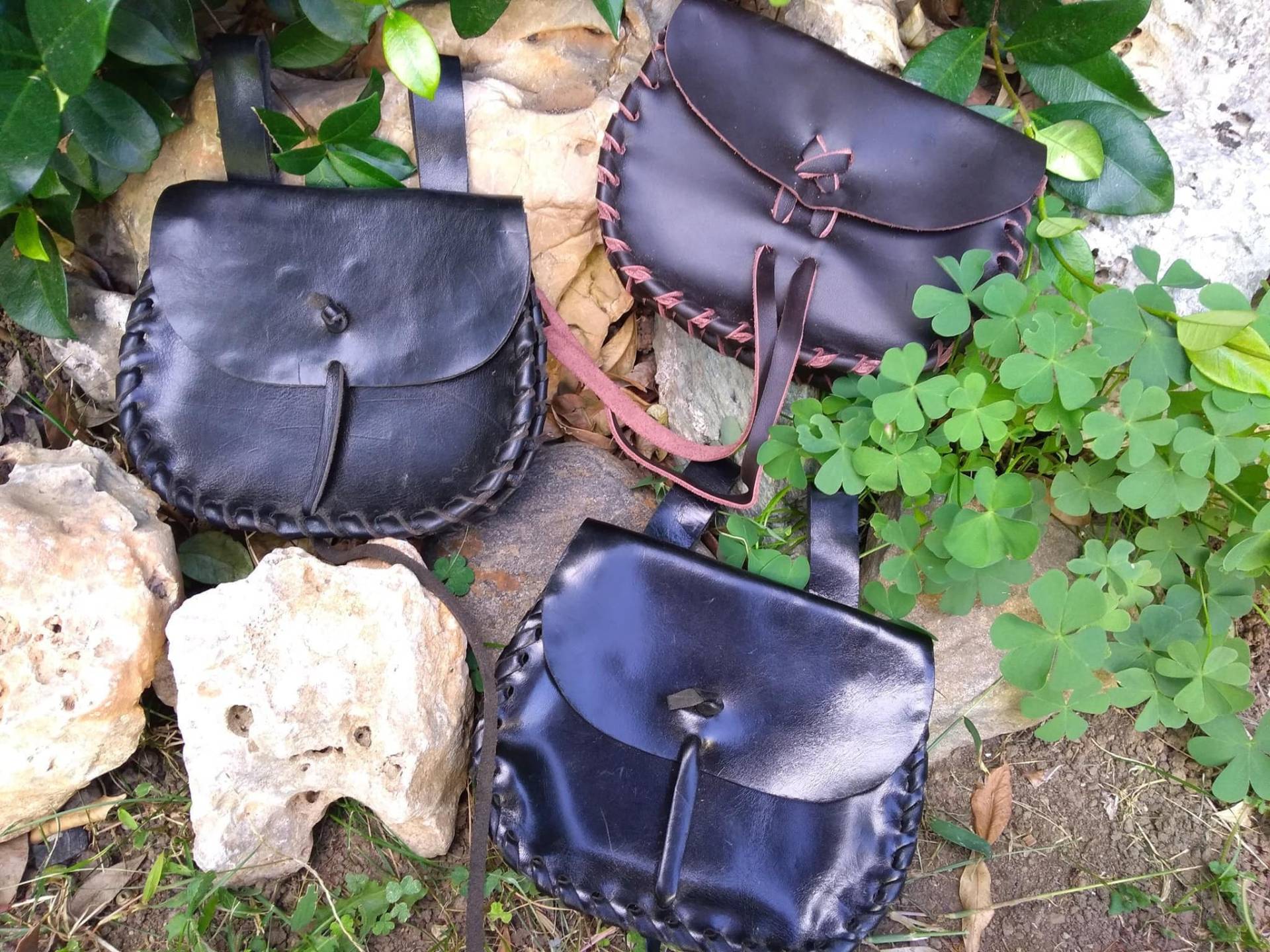Gürteltasche Aus Leder Gürteltasche Aus Leder von LughAislingCelticArt
