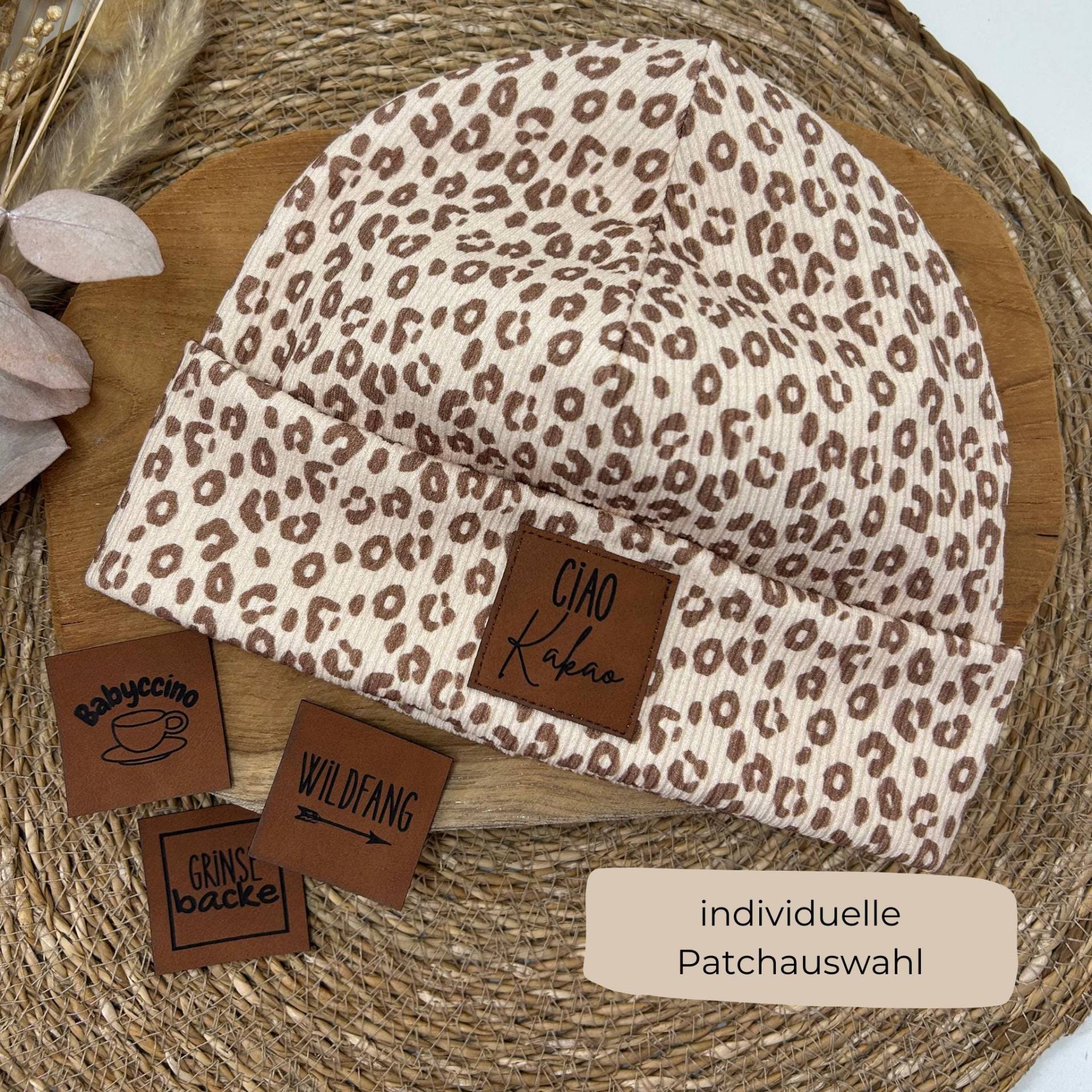 Hipster Beanie, Ribjersey Mit Leo Muster, Babymütze, Kindermütze, Individuelle Patches Zur Auswahl von Luibu