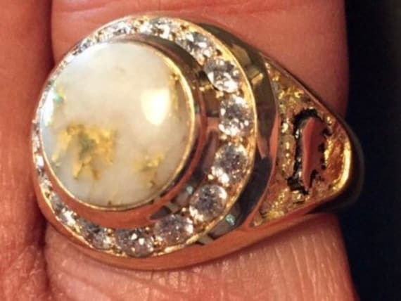 Männerring 585Er Gold Mit Quarz von LuisApenJewelry