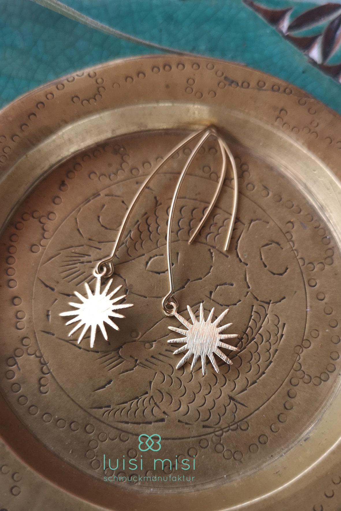 Gold Sonne Ohrringe, Messing, Sonnenstrahlen Ohrhänger, Ohrringe Minimalistisch, Stern Sonnen Geschenk Für Sie, Hippie Gold Sonne Ohrringe, Messing, Sonnenstrahlen Ohrhänger, Ohrringe Minimalistisch, Stern Sonnen Geschenk Für Sie, Hippie von LuisiMisi