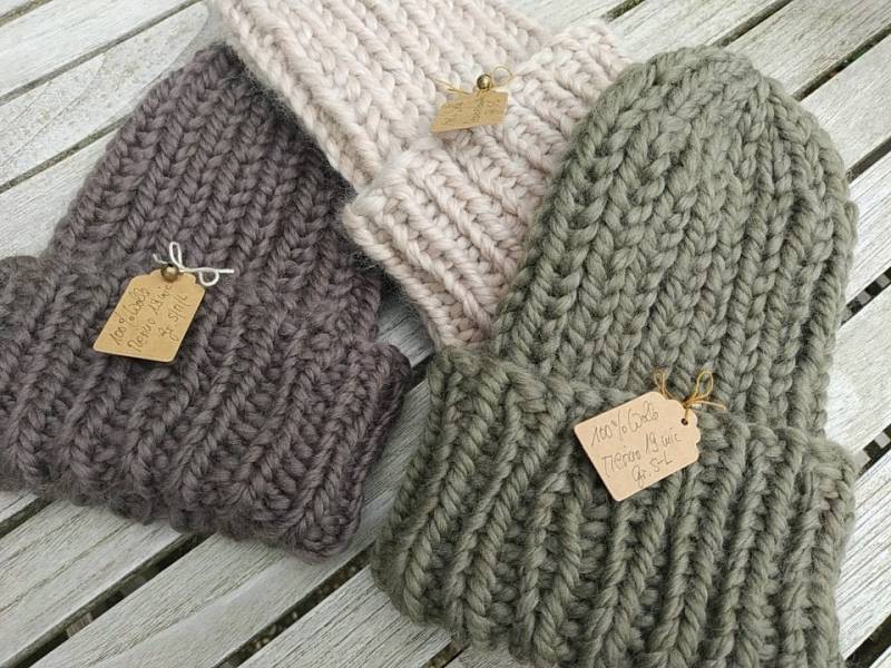 Dicke Warme Mütze Grobstrick Beanie Reine Wolle(Merino Extrafein Handgesponnen & Gestrickt, Ganz Weich Und Kuschelig, Xxl Garn, Unisex von LulaSpinnt