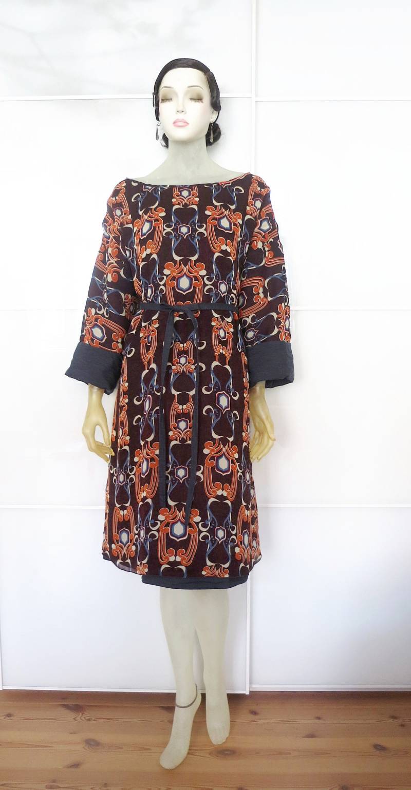 Gemustertes Kleid Hikari von Lumapoli