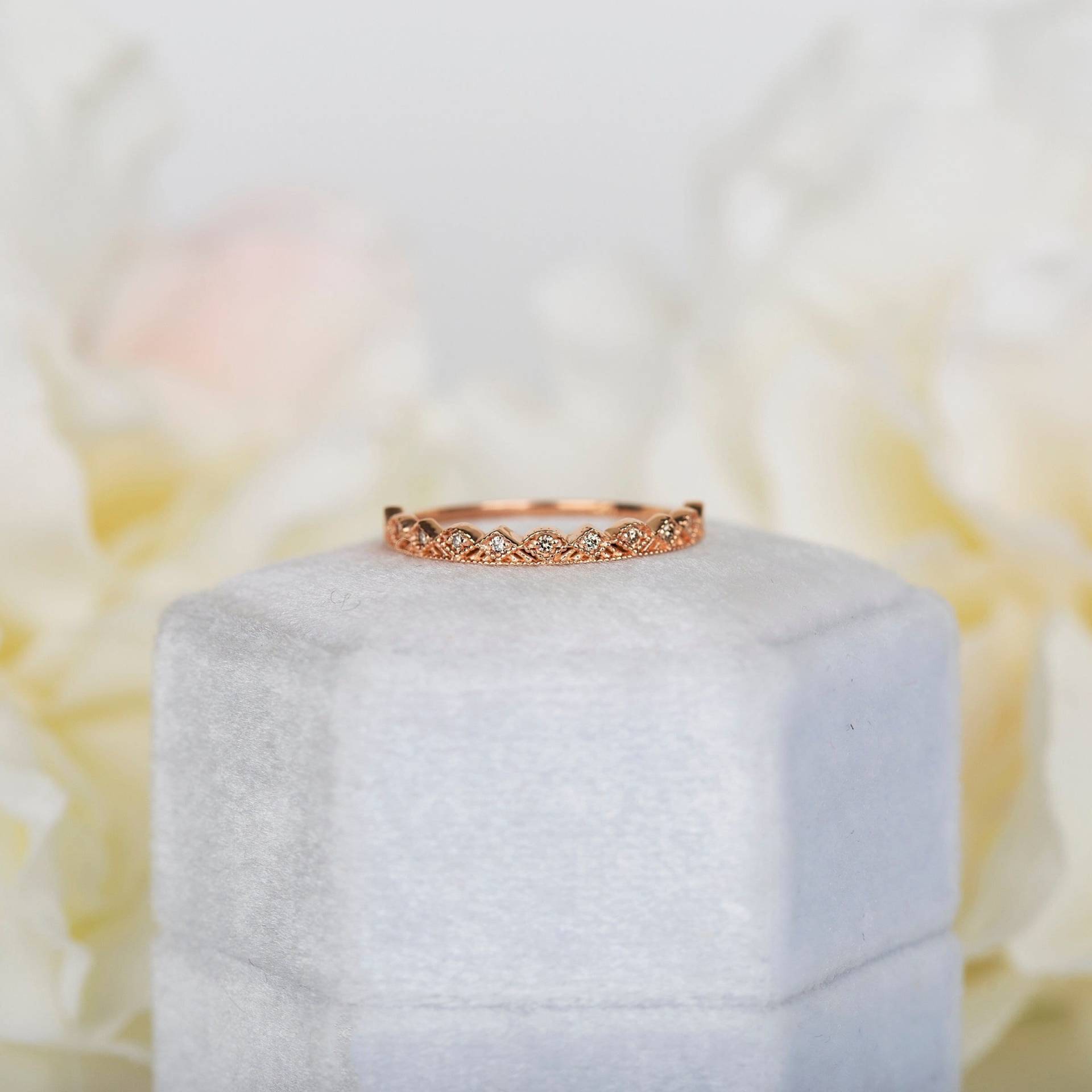 Natürlicher Diamant Tiara Ring in Massivem 14K Rosegold, Echter Champagner Spitze Rosegold Ring, Versprechen Braut Ehering von LumielJewelry