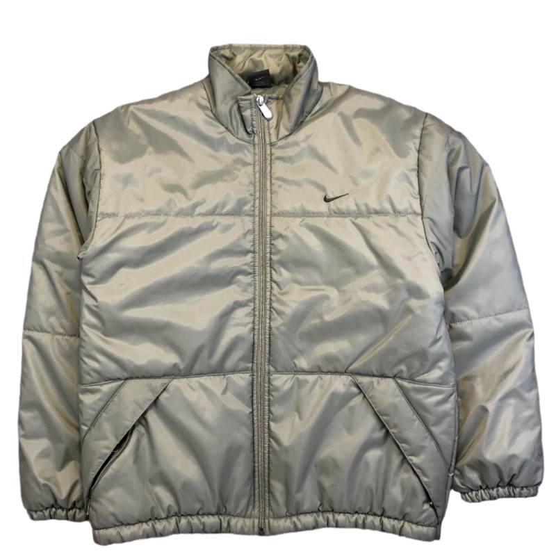 Nike Vintage Steppjacke Größe S von LumiereEpoqueStore