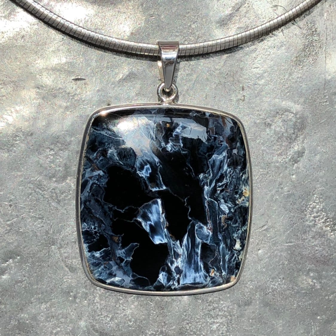 Pietersit Anhänger - Feine Kette Silber Pietersit Anhänger - Feine Kette Silber von LuminaJewellery