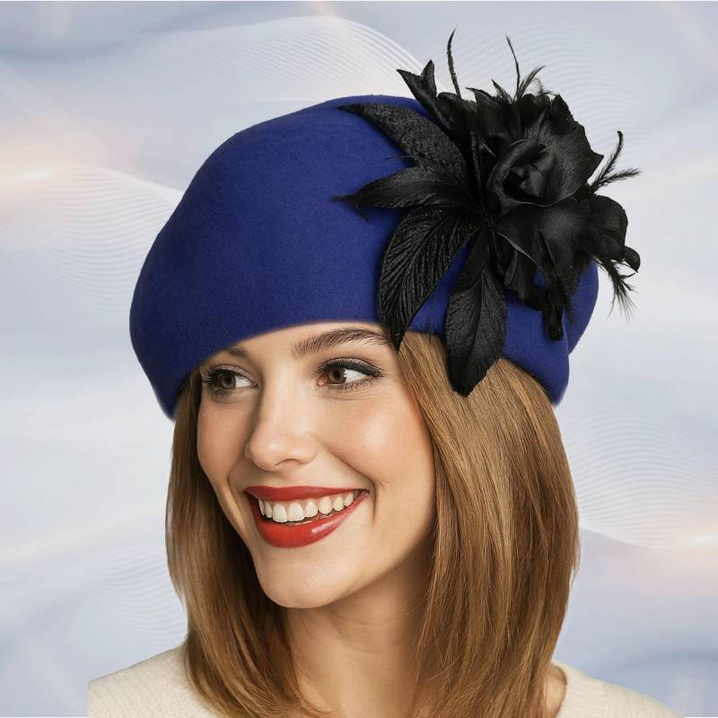 Cheri', Velour Filz Baskenmütze Hut Mit Blume Aus Seide Und Samt, Farbe Kobaltblau Cheri', Velour Filz Baskenmütze Hut Mit Blume Aus Seide Und Samt, Farbe Kobaltblau von LuminataCo