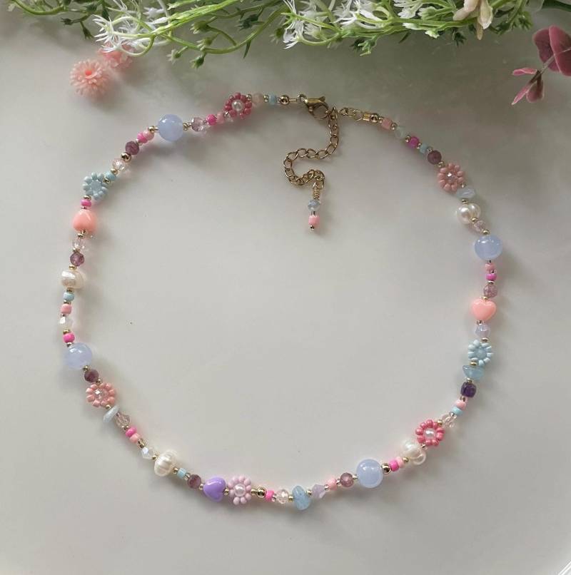Vibrant Stone Necklace, Multicolor Necklace, Freshwater Pearl Layering Summer Beach Colorful Pearl von DevSchmuck