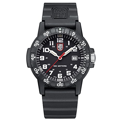 Luminox Herren Datum klassisch Quarz Uhr mit PU Armband XS.0321 von Luminox