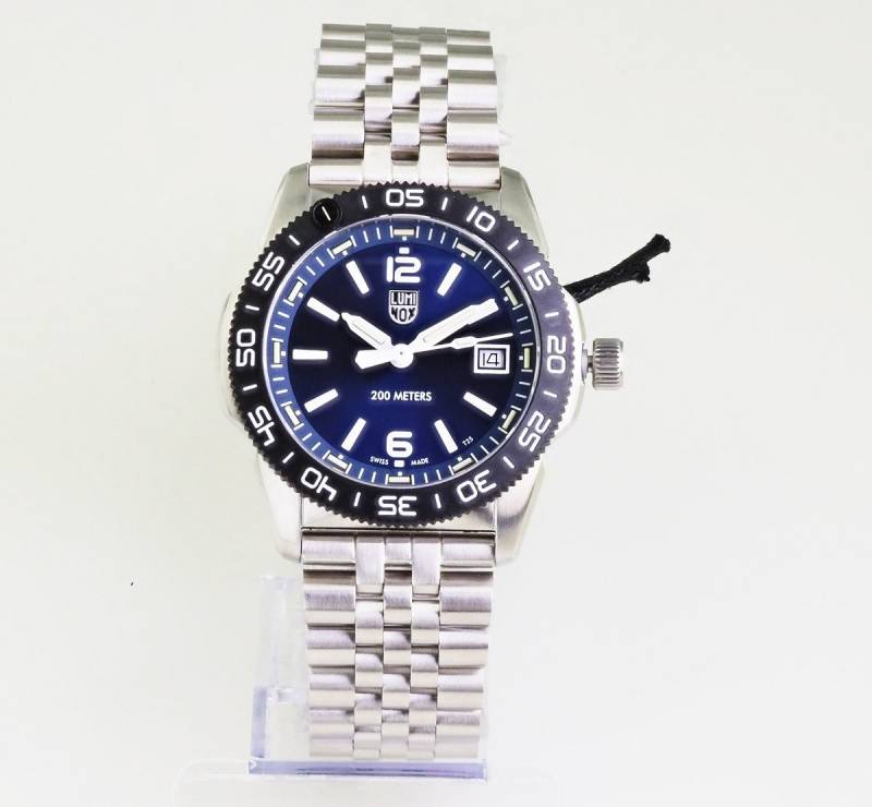 Luminox Schweizer Uhr Herren Uhr XS.3123M Pacific Diver 40 mm, Luminox Light Technology: Dauerhaftes Leuchten für bis zu 25 Jahre von Luminox