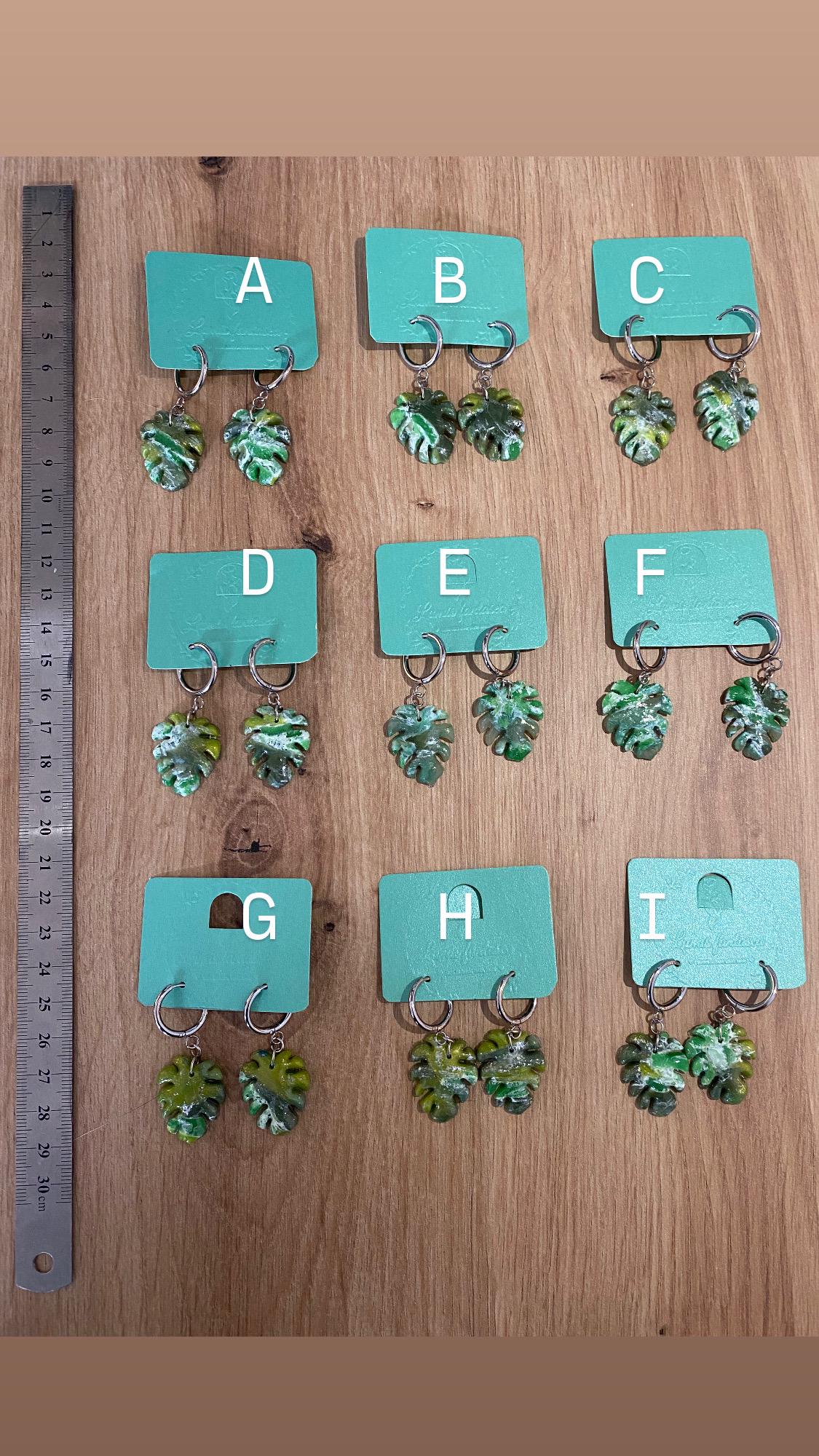 Aesthetic Earrings - Polymerclay Handmade Boho, Minimalist Jewelry, Tonschmuck, Tonohrring, Hängeohrring, Monsteraschmuck, Monstera Aesthetic Earrings - Polymerclay Handmade Boho, Minimalist Jewelry, Tonschmuck, Tonohrring, Hängeohrring, Monsteraschmuck, Monstera von LumisfantaSea