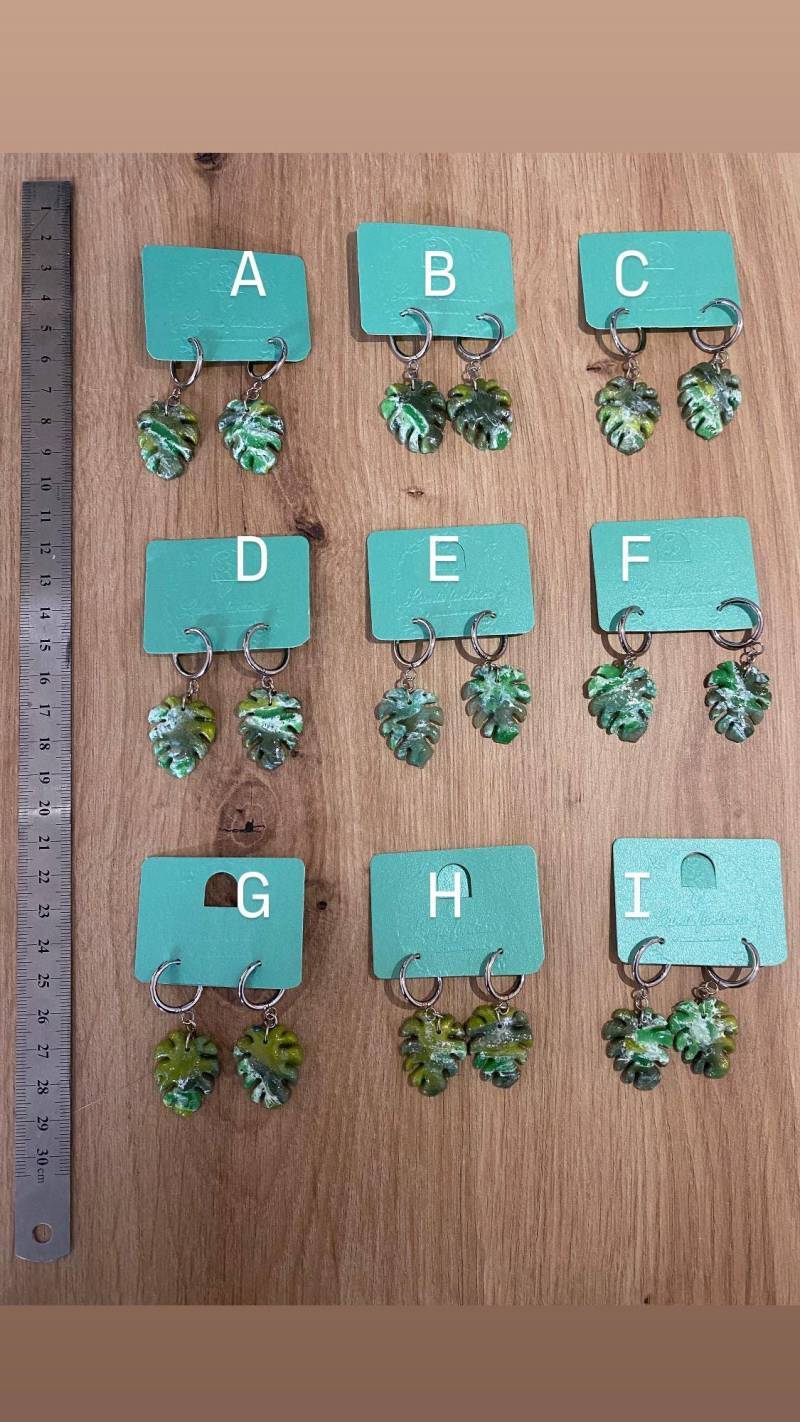 Aesthetic Earrings - Polymerclay Handmade Boho, Minimalist Jewelry, Tonschmuck, Tonohrring, Hängeohrring, Monsteraschmuck, Monstera von LumisfantaSea