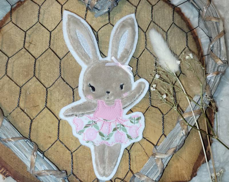 Applikation Ballerina Hase, Aufnäher, Flicken Applikation Ballerina Hase, Aufnäher, Flicken von Lummpitz