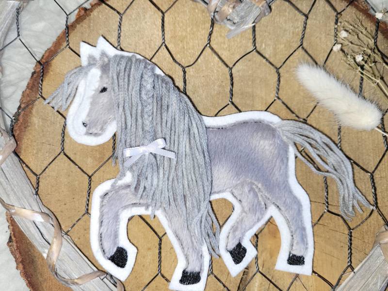 Applikation Pferd, Schultüte, Aufnäher, Wollmähne Applikation Pferd, Schultüte, Aufnäher, Wollmähne von Lummpitz