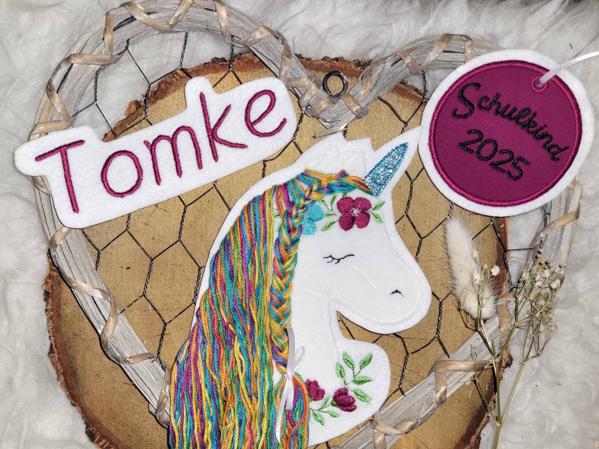 Applikation Set Boho Einhorn Mit Glitzerhorn, Wollmähne, Name Und Schulkind Anhänger, Wunschname Applikation Set Boho Einhorn Mit Glitzerhorn, Wollmähne, Name Und Schulkind Anhänger, Wunschname von Lummpitz