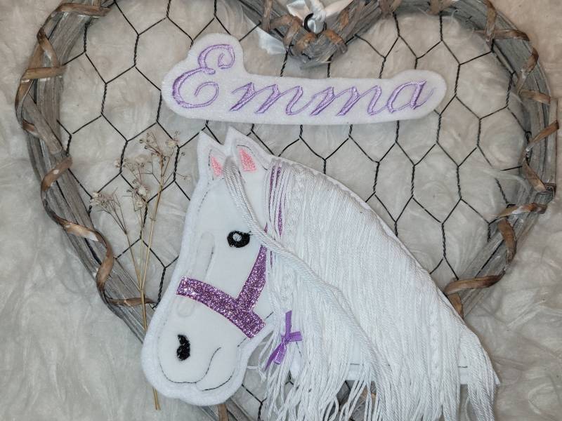 Applikation Set Pferdekopf Und Name, Wollmähne, Halfter, Schultütenset, Aufnäher, Pferd, Wunschname Applikation Set Pferdekopf Und Name, Wollmähne, Halfter, Schultütenset, Aufnäher, Pferd, Wunschname von Lummpitz