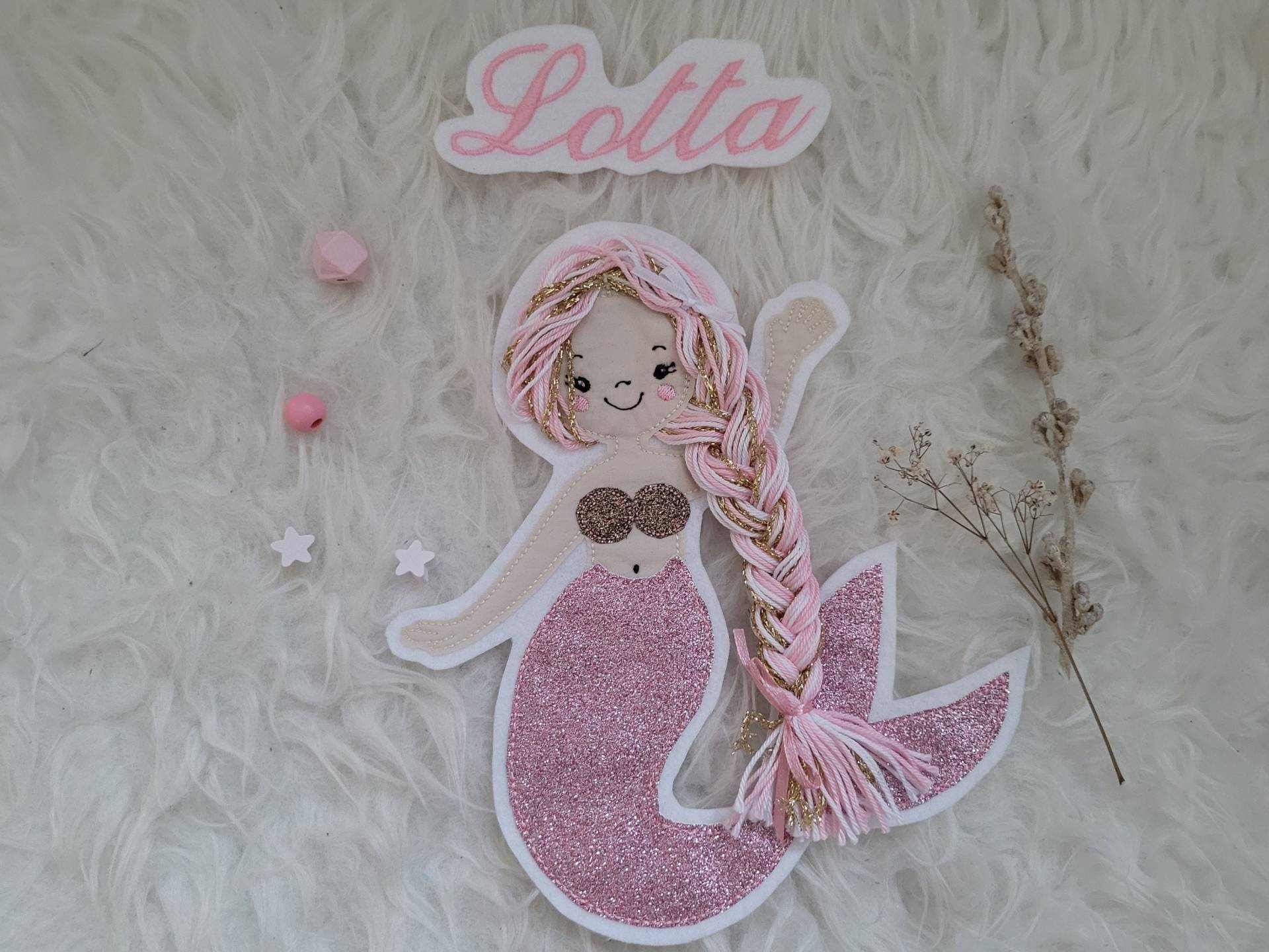 Set Applikation Große Meerjungfrau Und Name, Nixe, Glitzerflosse, Wollhaare, Schultütenset von Lummpitz