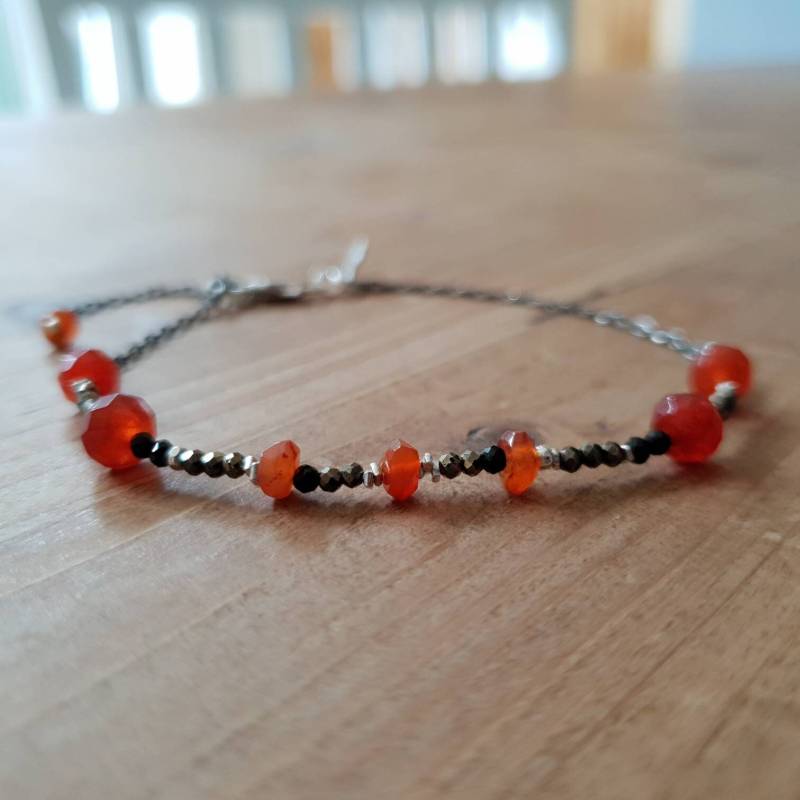 Zarte Carnilian, Pyrit, Spinell Und Sterling Silber Armband - Geschenk Für Sie Edelstein-Armband Oxidiertem Silber Kette Ungewöhnliche Zarte Carnilian, Pyrit, Spinell Und Sterling Silber Armband - Geschenk Für Sie Edelstein-Armband Oxidiertem Silber Kette Ungewöhnliche von LunaLuxeBoutique
