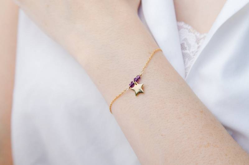 Saturn Amethyst Lila Stern Bettelarmband - Layering Kette Himmlisch Minimalistisch 90Er Jahre Anime Inspiriert Magical Girl von LunamisAura