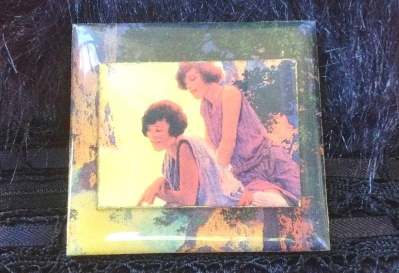Maxfield Parrish Pin The Wasserfall Handmade Art Collage Groß Zwei Frauen von LunarHovel
