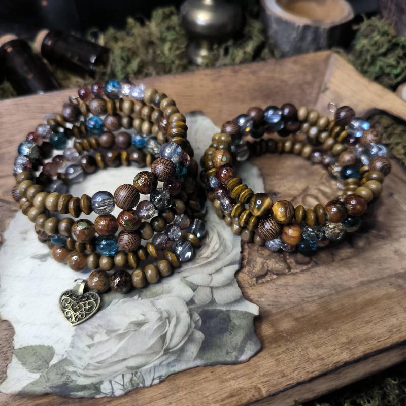 Holzperlenarmband Mit Herzanhänger + Armband Gratis | Boho Schmuck Wickelarmband Stapelarmband von LunarLuminis