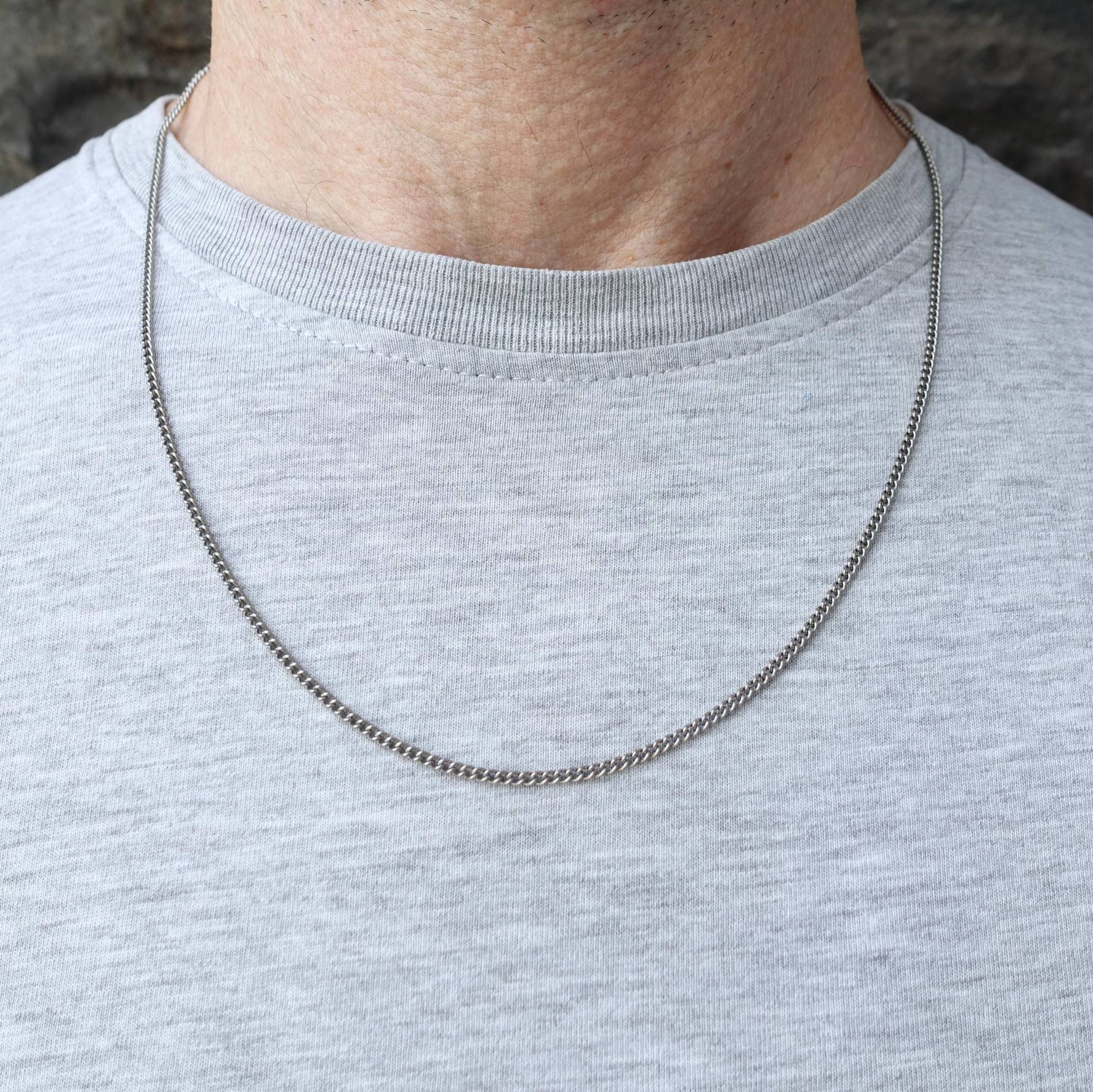 Titan Panzerkette 2, 2 Mm, 100% Reines Titan, Für Empfindliche Haut, Hypoallergene Halskette, Schlichte Und Zeitlose Halskette Jeden Tag von LunaraAtelierCo
