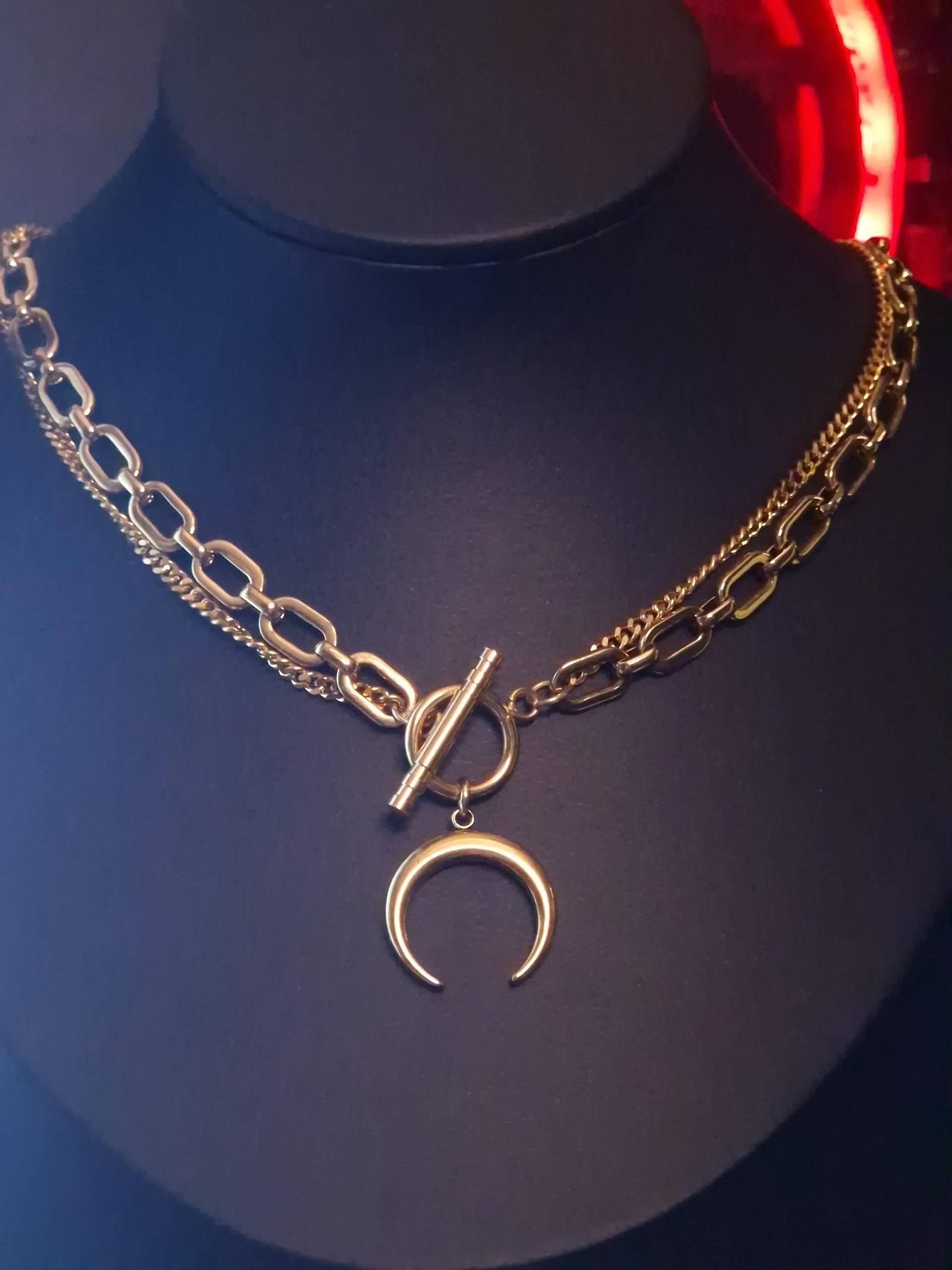 Kraftvolle Halbmond Kette Gold Kraftvolle Halbmond Kette Gold von LunariaNoctis