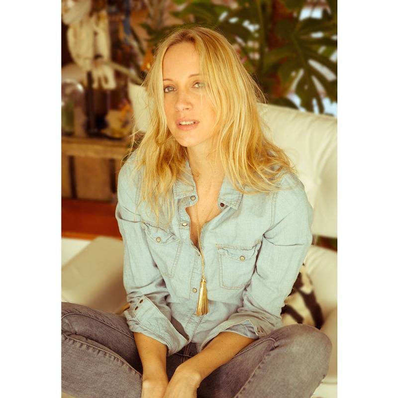 Geschenk Für Sie, Valentinstag Geschenk, Mutter Halskette, Frau Valentine, Halsband Lammfell Gold Pompon von LundiMardiConfection