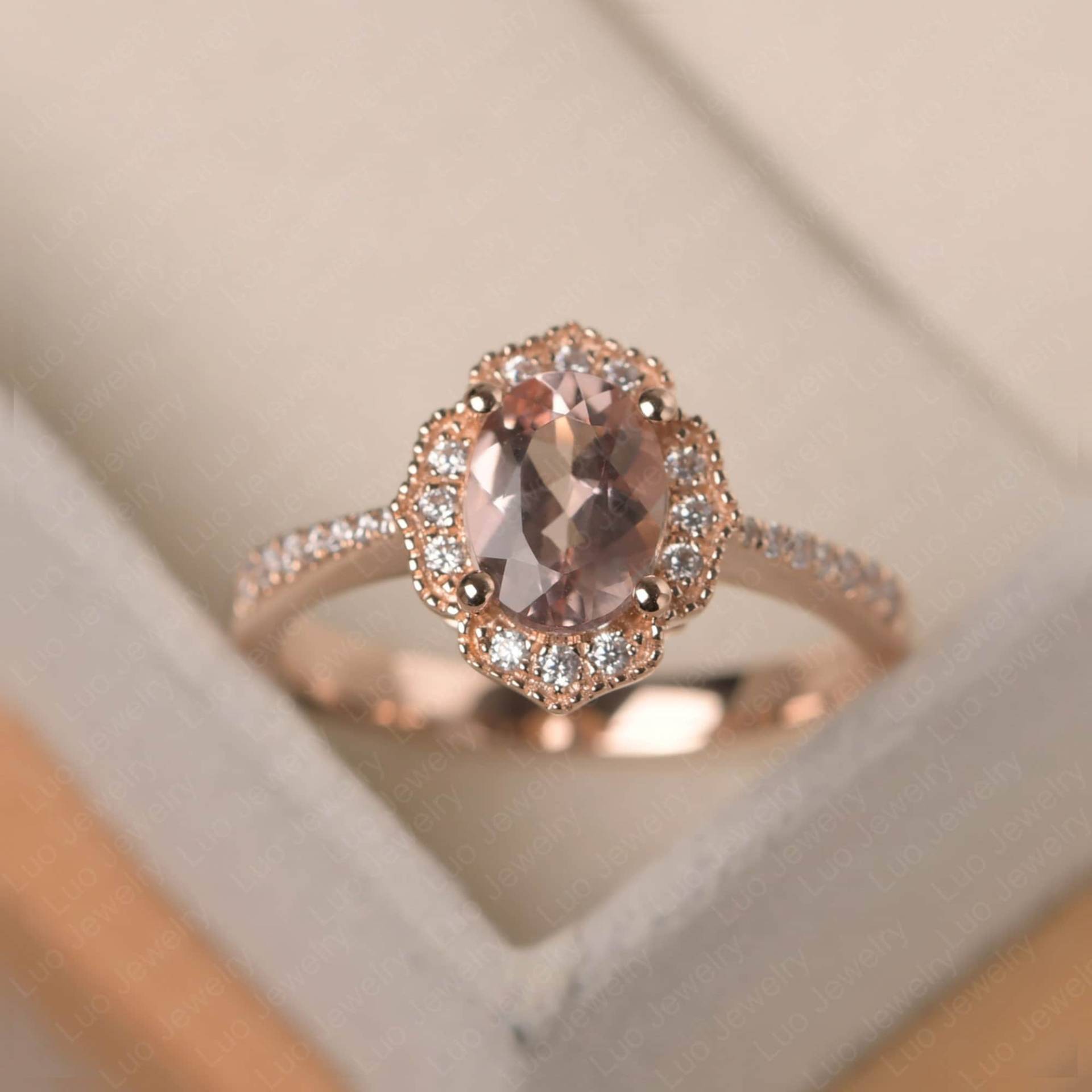 14K Rosegold Morganit Ehering, Zarter Täglicher Heiligenschein Ring, Tropfenform, Jahrestagsgeschenke von LuoJewelry