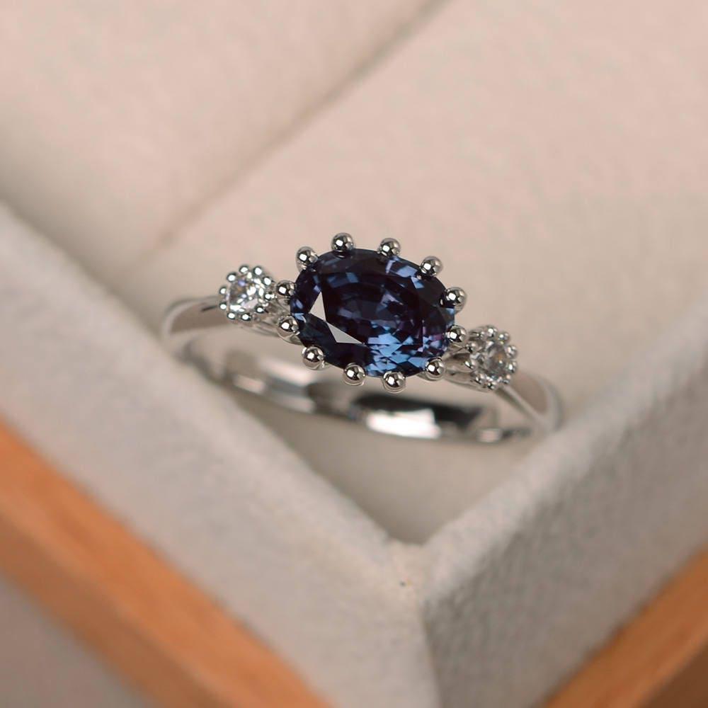 Alexandrit Verlobungsring, Sterling Silber, Edelstein Oval Geschliffen von LuoJewelry