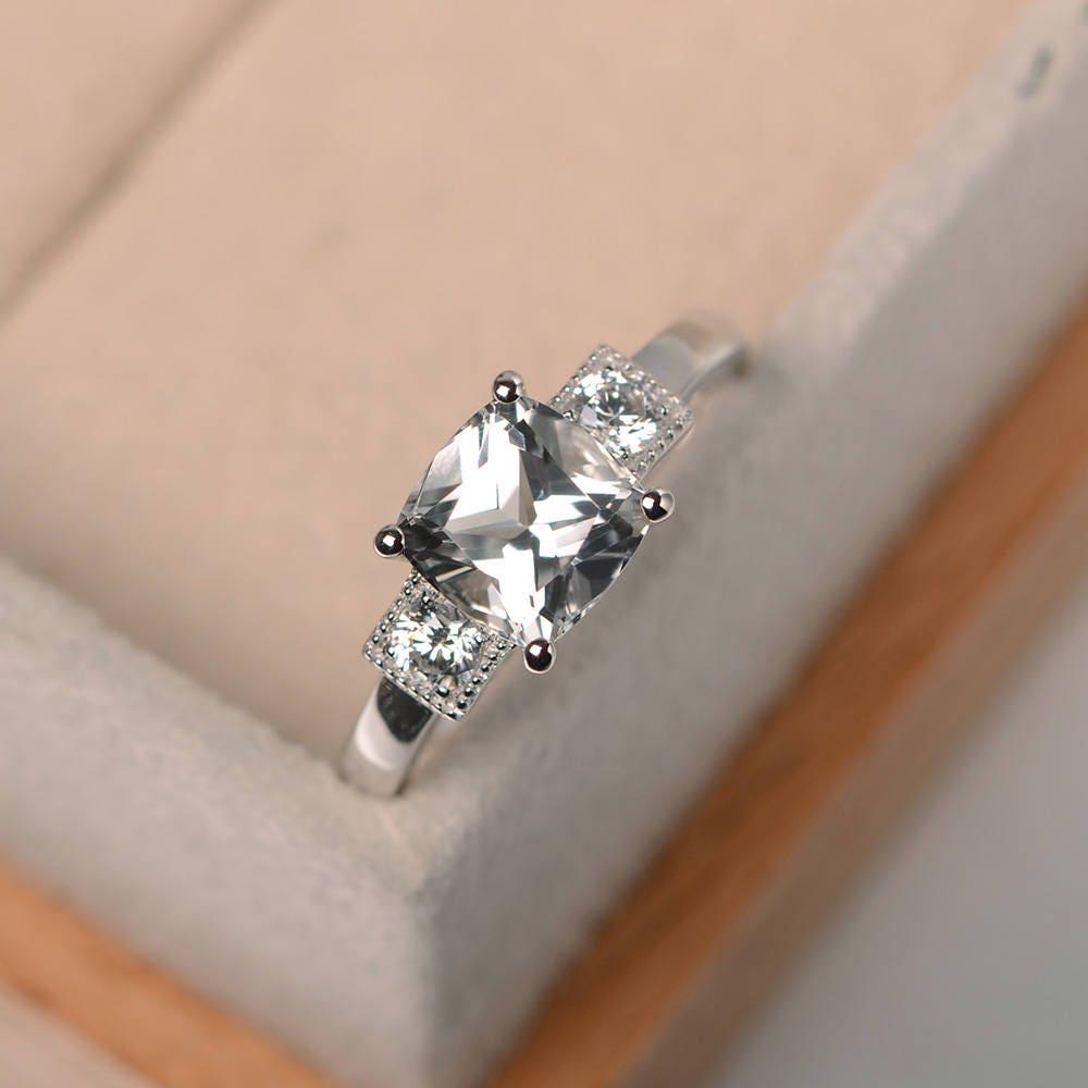 Ehering, Natürlicher Weißer Topasring, Echter Edelsteinring, Sterling Silberring, Kissenschliff von LuoJewelry