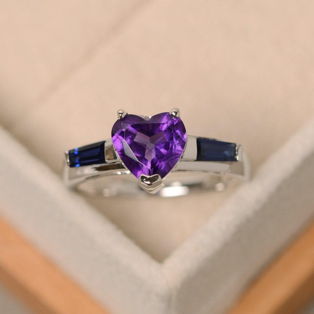 Herz Geschliffener Ring, Natürlicher Amethyst Lila Edelstein, Verlobungsring, Ehering von LuoJewelry