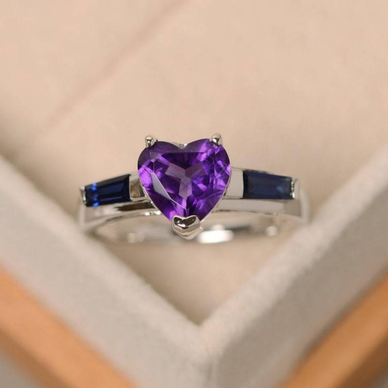 Herz Geschliffener Ring, Natürlicher Amethyst Lila Edelstein, Verlobungsring, Ehering von LuoJewelry