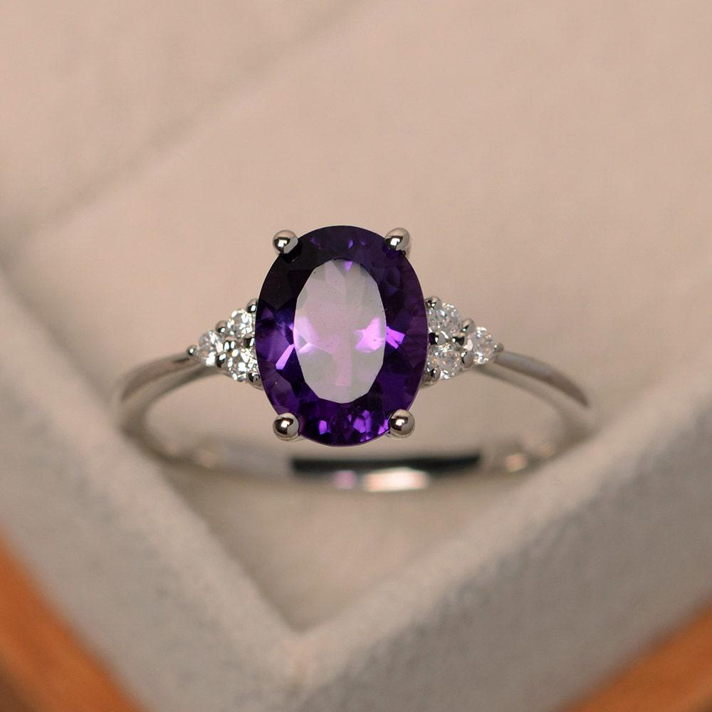 Lila Amethyst Ring, Statement Februar Geburtsstein, Ovalschliff, Lila Kristall Ring von LuoJewelry