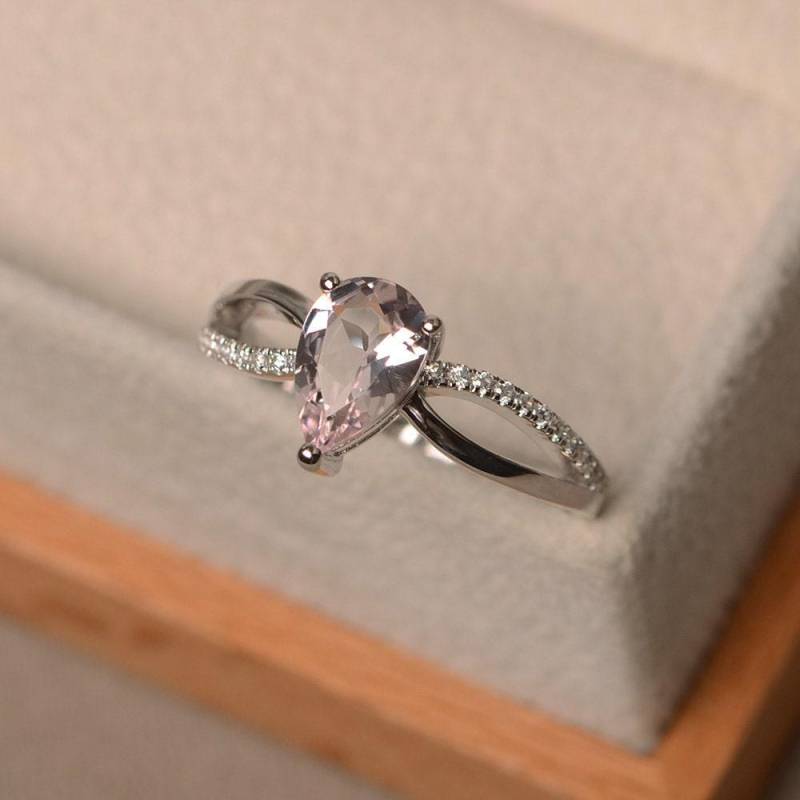 Morganit Ring Weißgold, Tropfenschliff, Verlobungsring, Personalisiert Morganit Ring Weißgold, Tropfenschliff, Verlobungsring, Personalisiert von LuoJewelry