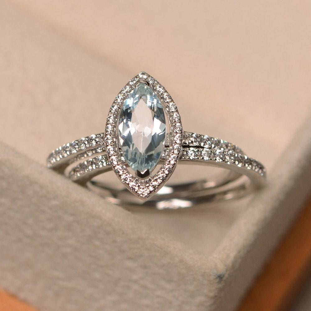 Natürlicher Aquamarinring, März-Geburtsstein, Versprechensring, Halo-Ring, Verlobungsring Mit Band von LuoJewelry