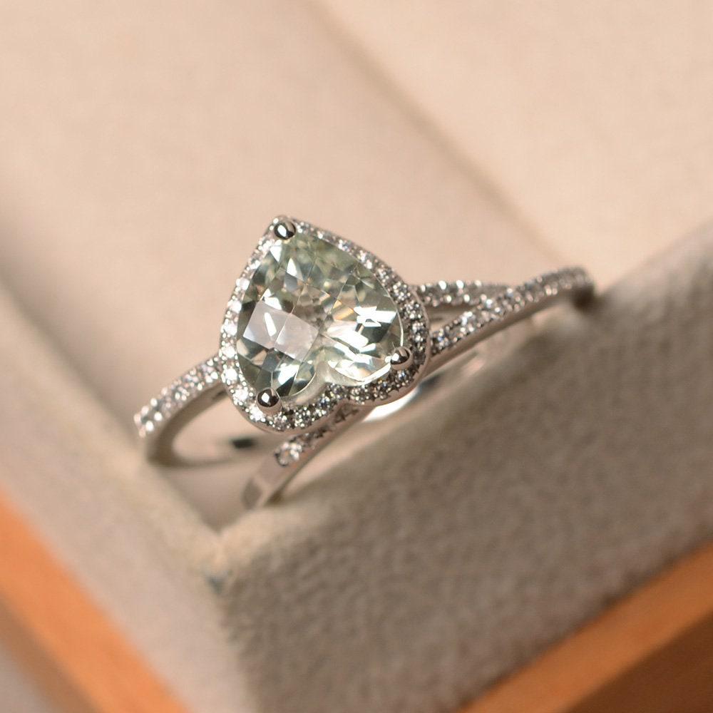 Natürlicher Grüner Amethyst Ring Mit Herz Schliff, Verlobungsring Set, Silber 925, Stapelring von LuoJewelry