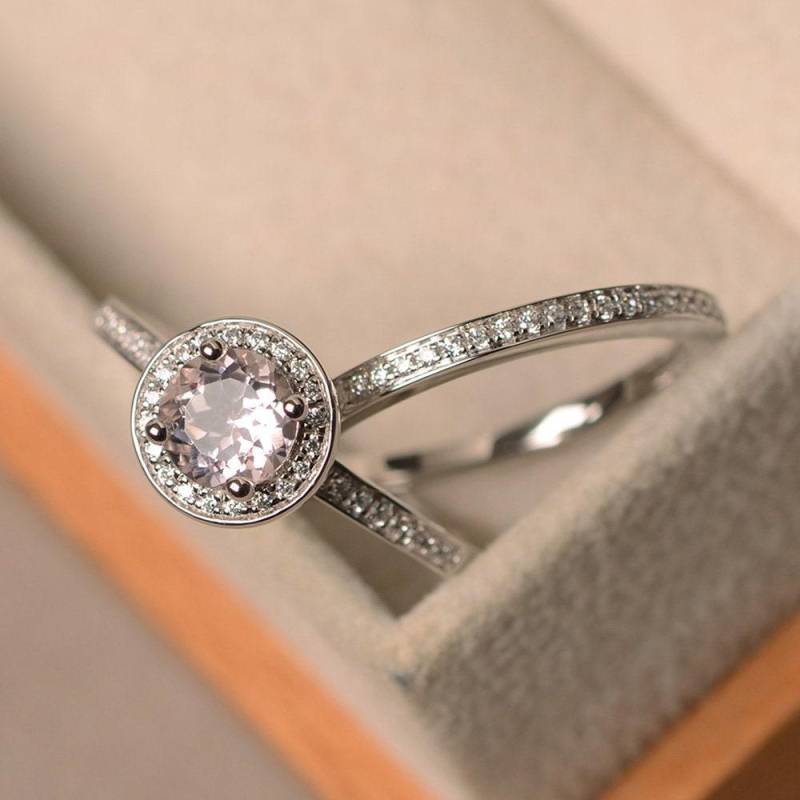 Natürlicher Morganit Ring, Sterling Silber Verlobungsring Für Frauen von LuoJewelry