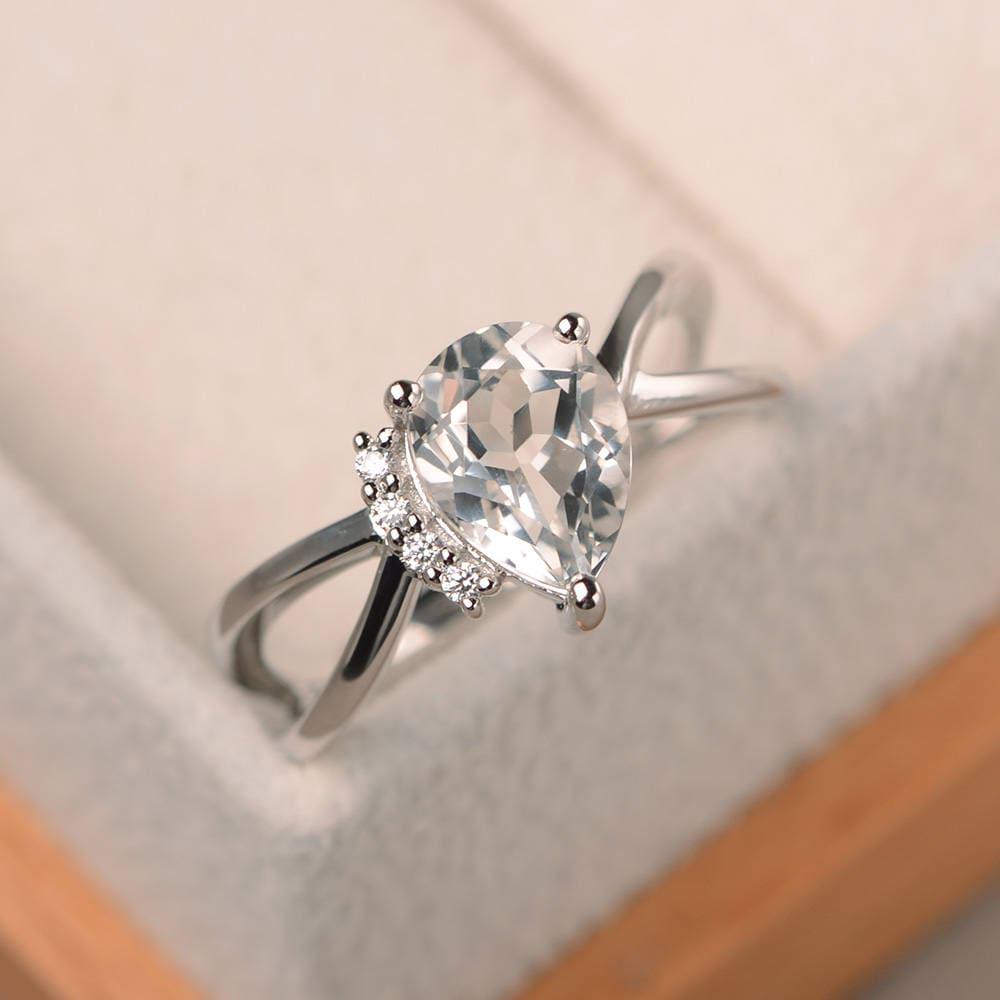 Natürlicher Weißer Topasring, Ehering, Edelstein Im Tropfenschliff, Sterlingsilberring von LuoJewelry
