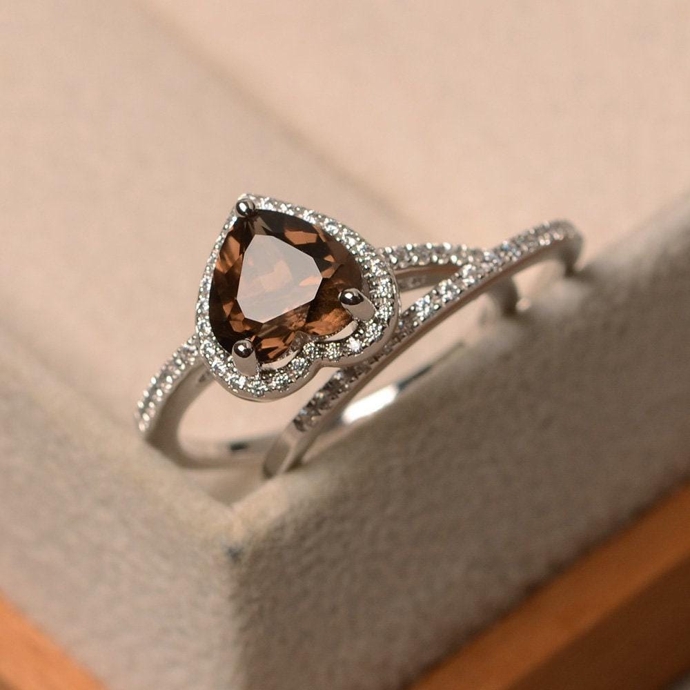 Rauchquarz Ring, Herz Geschnitten Brauner Edelstein, Halo Sterling Silber Braut Ring von LuoJewelry