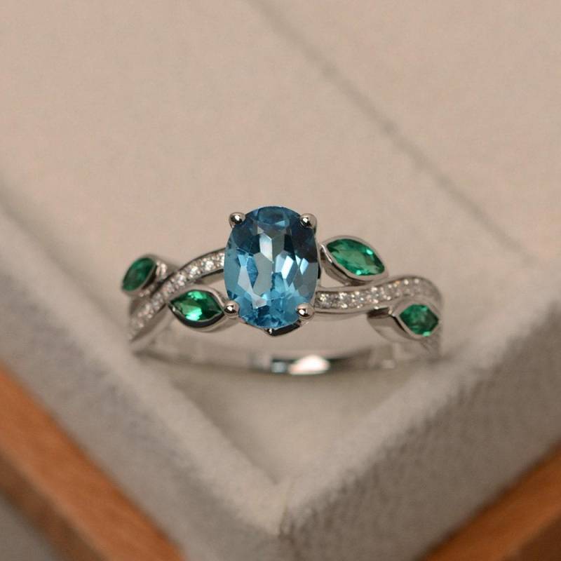 Schweizer Blautopasring, Sterlingsilber, Blauer Edelsteinring, Blattring, Multisteinring, Ovalschliff Schweizer Blautopasring, Sterlingsilber, Blauer Edelsteinring, Blattring, Multisteinring, Ovalschliff von LuoJewelry