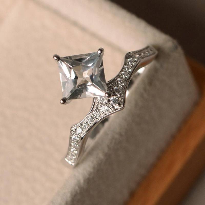 Weißer Topasring, Princess Cut, Silberringe, Jubiläumsring von LuoJewelry