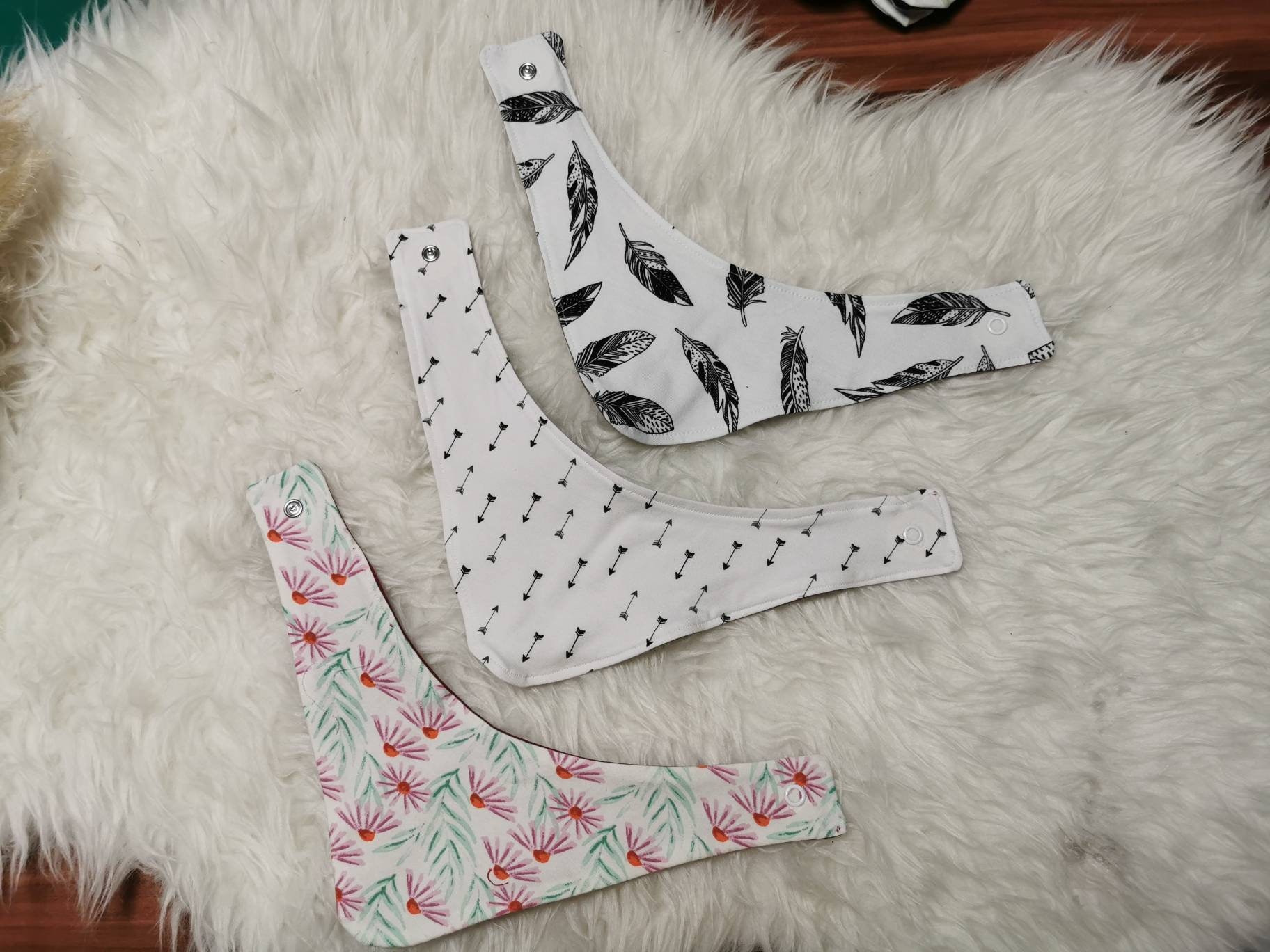 Halstuch - Babytuch Spucktuch Wendehalstuch 0M-2J Halstuch - Babytuch Spucktuch Wendehalstuch 0M-2J von LusAllerleiLaden