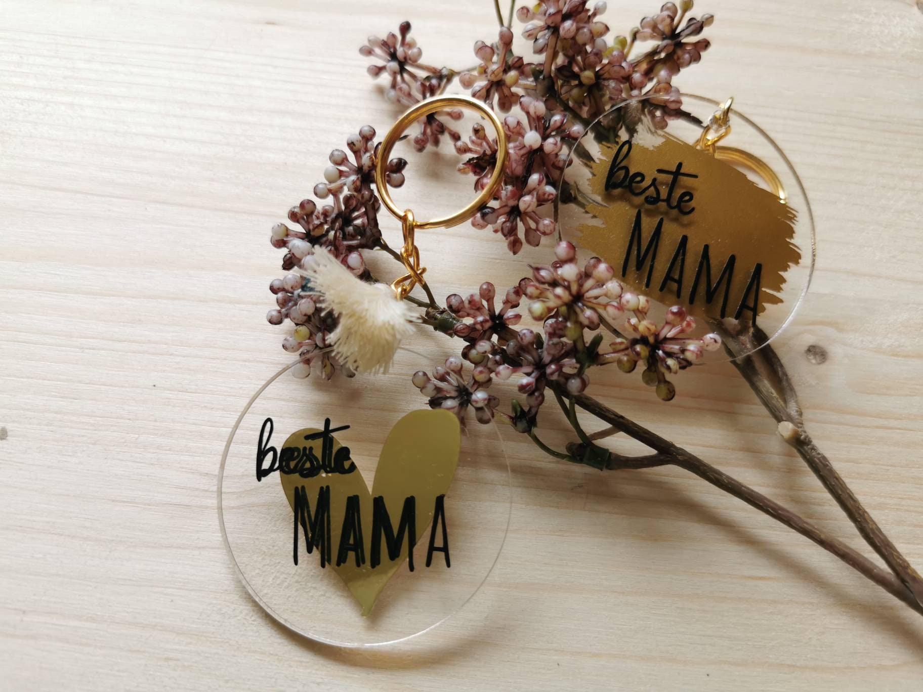 Personalisierter Schlüsselanhänger - Acryl Geschenk Muttertag Personalisierter Schlüsselanhänger - Acryl Geschenk Muttertag von LusAllerleiLaden